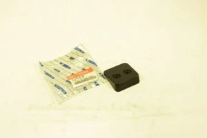 GENUINE BRAND NEW KIA SPORTAGE 1998-2003 STOPPER-TIRE & JACK - Picture 1 of 3