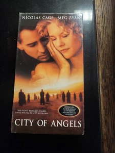 New Sealed VHS Tape City of Angles Nicolas Cage Meg Ryan - Picture 1 of 3