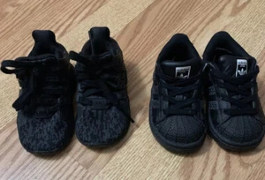 Toddler Girls Lot of 2 pairs Ortholite Black Adidas Size 5 EUC - Picture 1 of 7