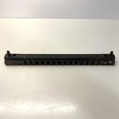 Направляющая сиденья, нижняя - 2012 Polaris RZR 170 - Изображение 1 из 4