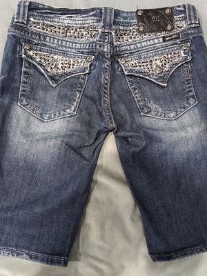 Miss Me Women's Bermuda Low Rise Distressed Shorts Size 29 Sequined Pockets - Image 1 of 4