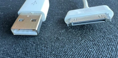 Apple 30-pin to USB-A Cable Adapter 3ft - Image 1 of 4