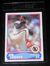 1990 SCORE YOUNG SUPERSTAR JIM ABBOTT CARD #5 (Near-Mint - Mint)