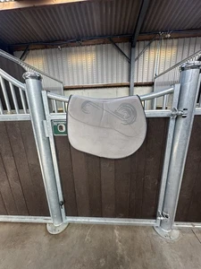 Equitex Silver GP Velvet Saddle Pad Full Size - Picture 1 of 8