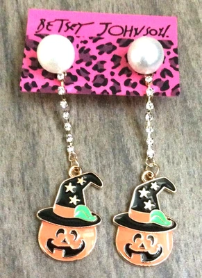 Betsey Johnson Halloween Pumpkin with Witch Hat Pierced Pearl Stud Earrings New! - Image 1 of 2