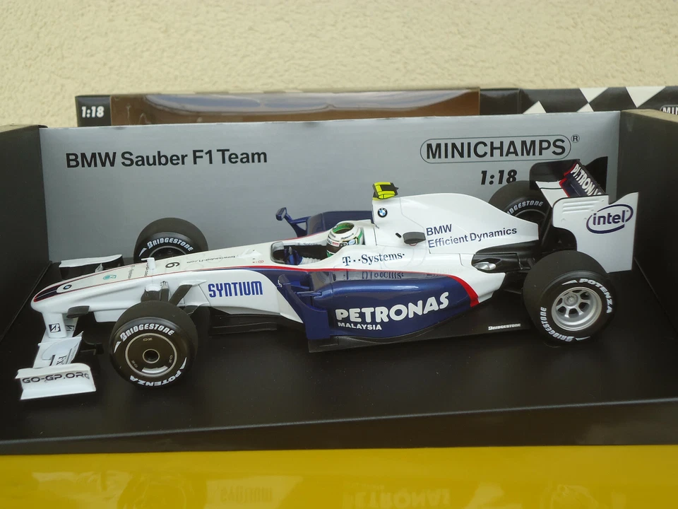 Minichamps 1:18 BMW Sauber F1.09 N.Heidfeld 2009 mit OVP 100090006 - Bild 1 von 4