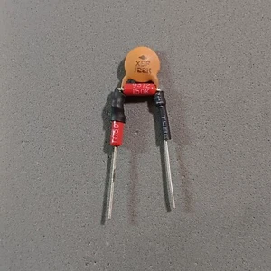 TREBLE BLEED "Fender Spec DarkArt9" 1.2nF Centralab Ceram cap, 150K, 20K PRP res - Bild 1 von 2