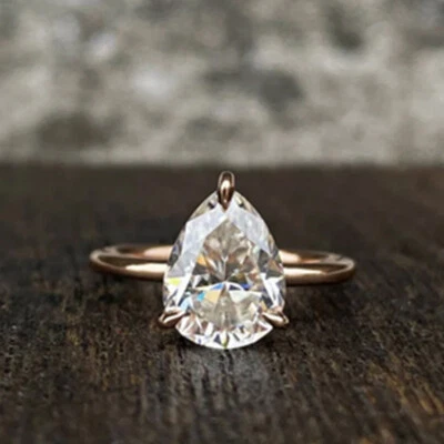 2.20 Ct Pear Cut Moissanite Solitaire Engagement Ring In 14k Rose Gold Finish — 第 1/4 张图片