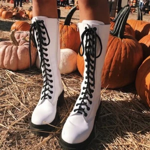 Botas de Plataforma Jeffrey Campbell para Mujer Plasma Alto Cuero Blanco con Cordones Talla 9 - Imagen 1 de 12