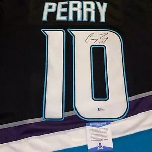 COREY PERRY ANAHEIM DUCKS SIGNED / AUTOGRAPHED JERSEY BECKETT COA NICE!! - Picture 1 of 3