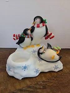 P9251 PartyLite Slip Slidin Penguins TeaLight Candle Holder W/Box - Picture 1 of 7