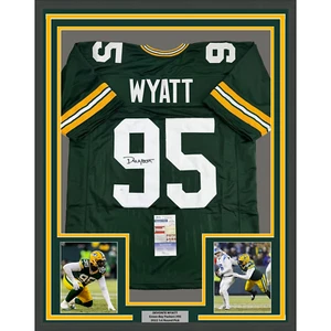Framed Autographed/Signed Devonte Wyatt 35x39 Green Bay Green Jersey JSA COA - Picture 1 of 2