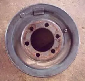 Mercedes Crankshaft Pulley Used, OEM OM617 Turbo Diesel W116 W123 W126 - Picture 1 of 1
