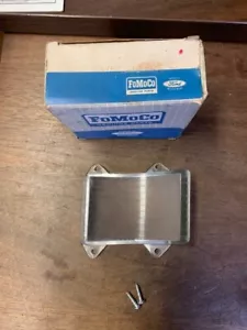 1966 FORD GALAXIE RH PARK LIGHT LENS C6AZ-13208-C WITH 2 SCREWS - Picture 1 of 1