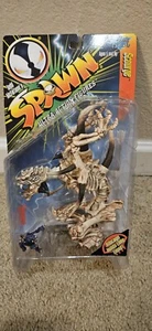Spawn 1996 Scourge Ultra Action Figure Series 7 McFarlane Toys - Picture 1 of 5