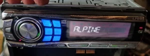 Alpine cda-9852rb aux CD radio more mp3 Advance hifi car spl - Foto 1 di 8