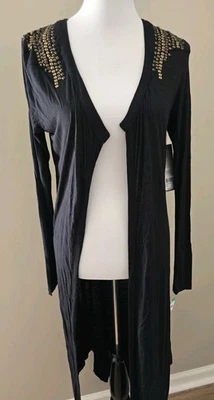 Cárdigan plumero tallado con volantes para mujer XS frente abierto negro dorado tachuelas hombros y espalda Foto 1 de 4