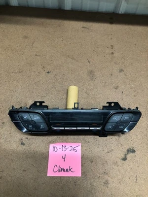 2018 2019 Toyota C-HR Climate Control Unit Heater Ac Temperature 55900-f4201 - Image 1 of 4