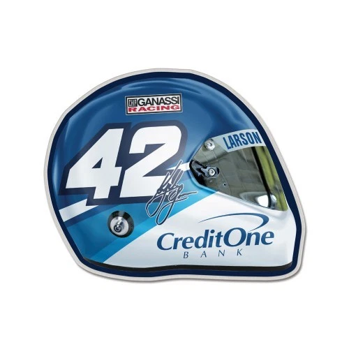 Kyle Larson 2018 Wincraft #42 Credit One Bank Helmet Pin Carded FREE SHIP! - Image 1 of 1