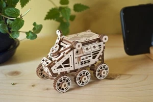 Ugears - Mars Rover Buggy - Bild 1 von 3