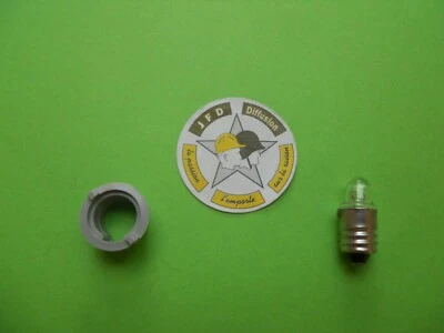 SOLIDO BERLIET T12 SUPPORT GYROPHARE RESINE GRIS CLAIR  +  AMPOULE BLANCHE. - Photo 1/2