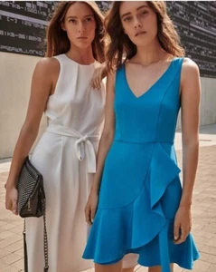 Vestido Cue Resort Línea A Azul 10 Volantes Cóctel Formal Diseñador Carreras $599 NUEVO - Imagen 1 de 9