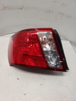 Luz trasera izquierda conductor turbo sedán compatible con 08-14 IMPREZA 1435234 Foto 1 de 4