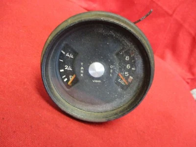 Porsche 911 Fuel (Gas) / Oil Combo Gauge VDO  911-641-202-00 ORIGINAL Date 11/69 - Image 1 of 4