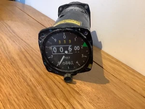 Altimeter ser no. AA2755 Smiths Canberra, Comet RAF Vintage Aircraft (cb15B) - Picture 1 of 3