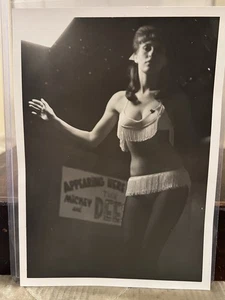 Vintage 1960’s Stripper / Go Go Dancer Photo - Pretty Young Sexy Woman Bikini - Bild 1 von 6