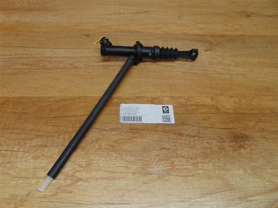 Cilindro maestro embrague genuino Smart 453 - A4532904500 Foto 1 de 1