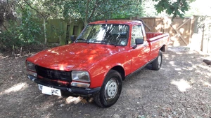 1993 Peugeot 504 GL Pickup - 1yr MOT included - Picture 1 of 8