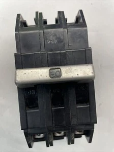Q2430-30 Zinsco Sylvania 30A 3 Pole Plug In Circuit Breaker 30 Amp 240v  - Picture 1 of 5