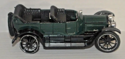 Signature Models 1913 Cadillac Touring Diecast Car -Incomplete-For parts - Image 1 of 4