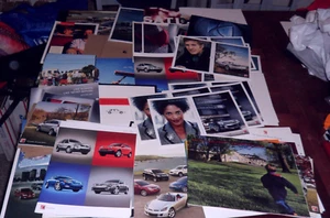 Lot of 69 New Car Saturn Dealer Brochures 1990's 2000's L100 LW200 Astra Sky - Picture 1 of 15