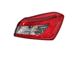 Maserati Ghibli III RH Taillight Fixed Side 670107148 (RP 670008481 ) - Imagen 1 de 4