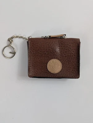 Cartera de colección Disney Mickey Mouse imitación cuero marrón con lazo para cinturón Foto 1 de 4