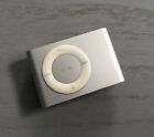 Apple iPod Shuffle 2nd Generation 1GB Silver PLEASE READ DESCRIPTION ref.393