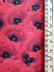 Poppy fabric UK fat quarter 18" x 22" approx 100% cotton material remembrance - Picture 1 of 2