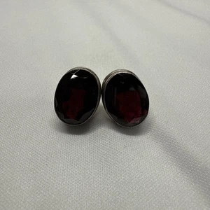 925 Sterling Silber ovale Granat Ohrstecker - Bild 1 von 4