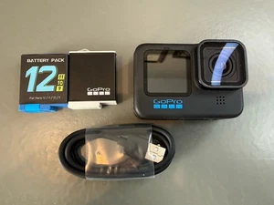 GoPro HERO10 Action Camera - Black - Extra battery - Picture 1 of 6
