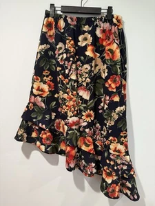 NUEVA Falda Bobeau Floral Asimétrica Mujer Mediana Volantes Oscura Romántica Floración - Imagen 1 de 6