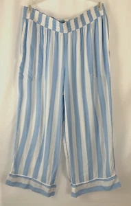 Pantalones capri para mujer sombreados para dormir dama, rayas azules/blancas, bolsillos, talla mediana - Imagen 1 de 9