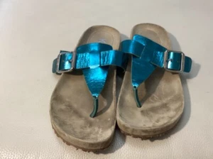 Michael Kors Sandals 8 Blue Mk Plate Faux Leather Thong sandals 8 Metallic - Picture 1 of 11