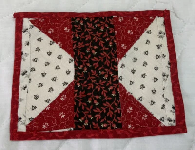 Vintage Antique Patchwork Quilt Table Topper, Mini, Triangles, Red, Whiet, Black - Image 1 of 4