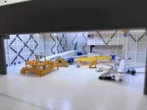 Hangar manutenzione aeromobili 1/400 stampato in 3D all'aeroporto di Los Angeles Dulles modello - Foto 1 di 8