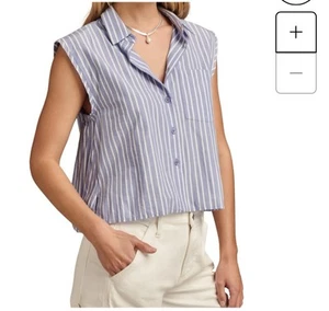 New Lucky Brand Women Bubble Hem Sleeveless Button Down Blue Stripe Shirt Size M - Picture 1 of 12