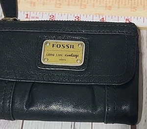 Fossil Wallet  Black Trifold Black Needs Zip Pull - Picture 1 of 10