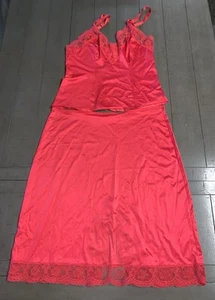 A8 RED LORRAINE MED HALF SLIP LACE TRIM BACK SLIT NYLON CAMI PAIR ELASTIC WORE - Picture 1 of 24