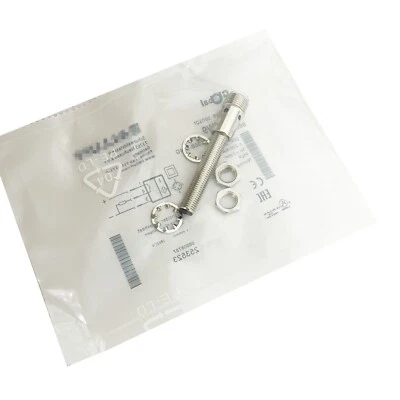 New Proximity Sensor 10-30VDC 200mA For BALLUFF BES02W9 BES M08MH1-PSC30B-S04G - Image 1 of 2